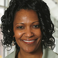 Dra. Yvonne Efebera